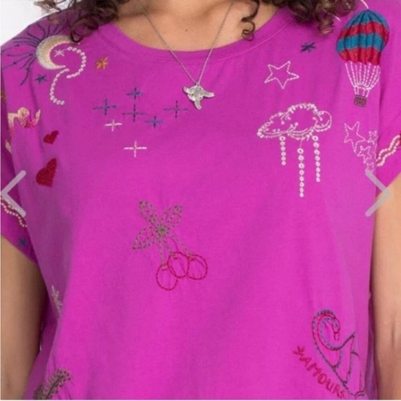 Johnny Was Kai Embroidered Tee - Picture 4 of 9